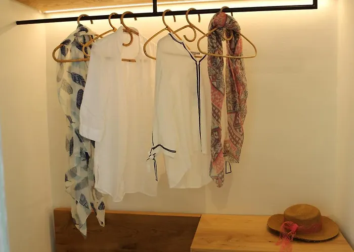 Camelia 2 - Psarou View - Private Pool And Jacuzzi Casa de Férias