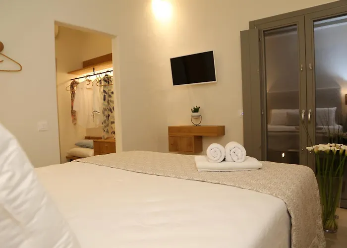 Camelia 2 - Psarou View - Private Pool And Jacuzzi * 프사로우